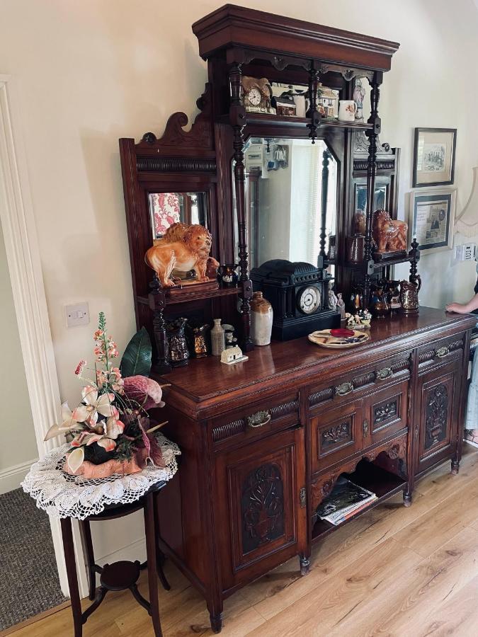 Cutteen Cottage Tulla Bagian luar foto